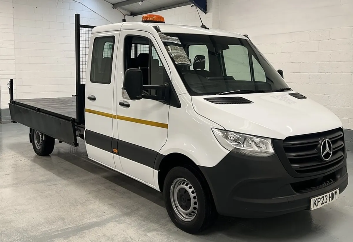 2023 Mercedes-Benz Sprinter Tipper Van - Image 2