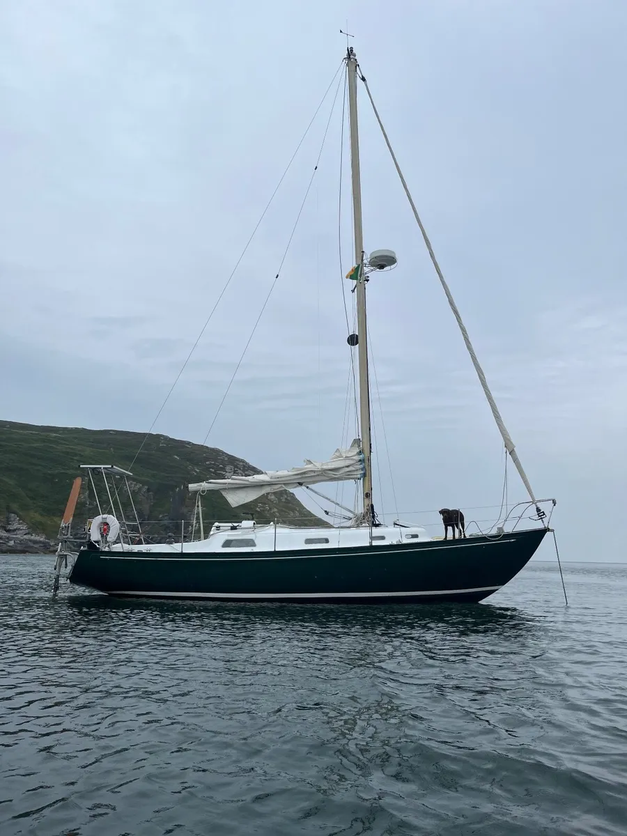 Rival 32 Sailing Yacht - Image 1