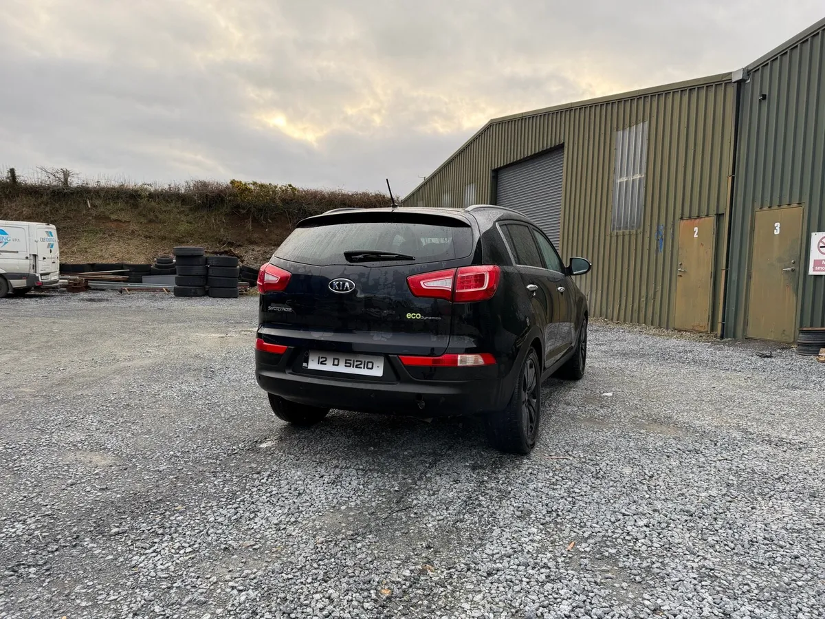 2012  Kia sportage 1.7 diesel - Image 4