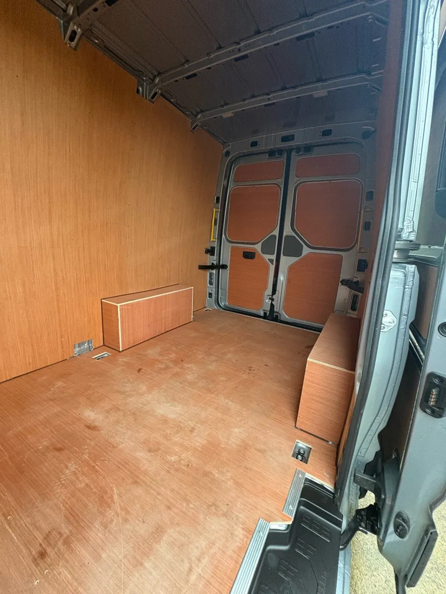 Vw crafter lining - Image 4