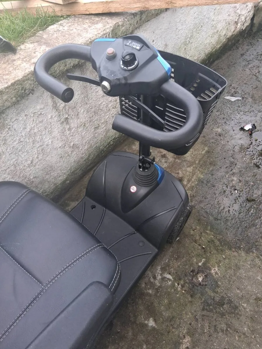 Mobility scooter - Image 4