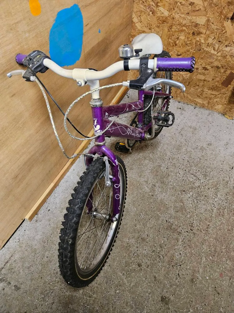 Kids bike - Image 2