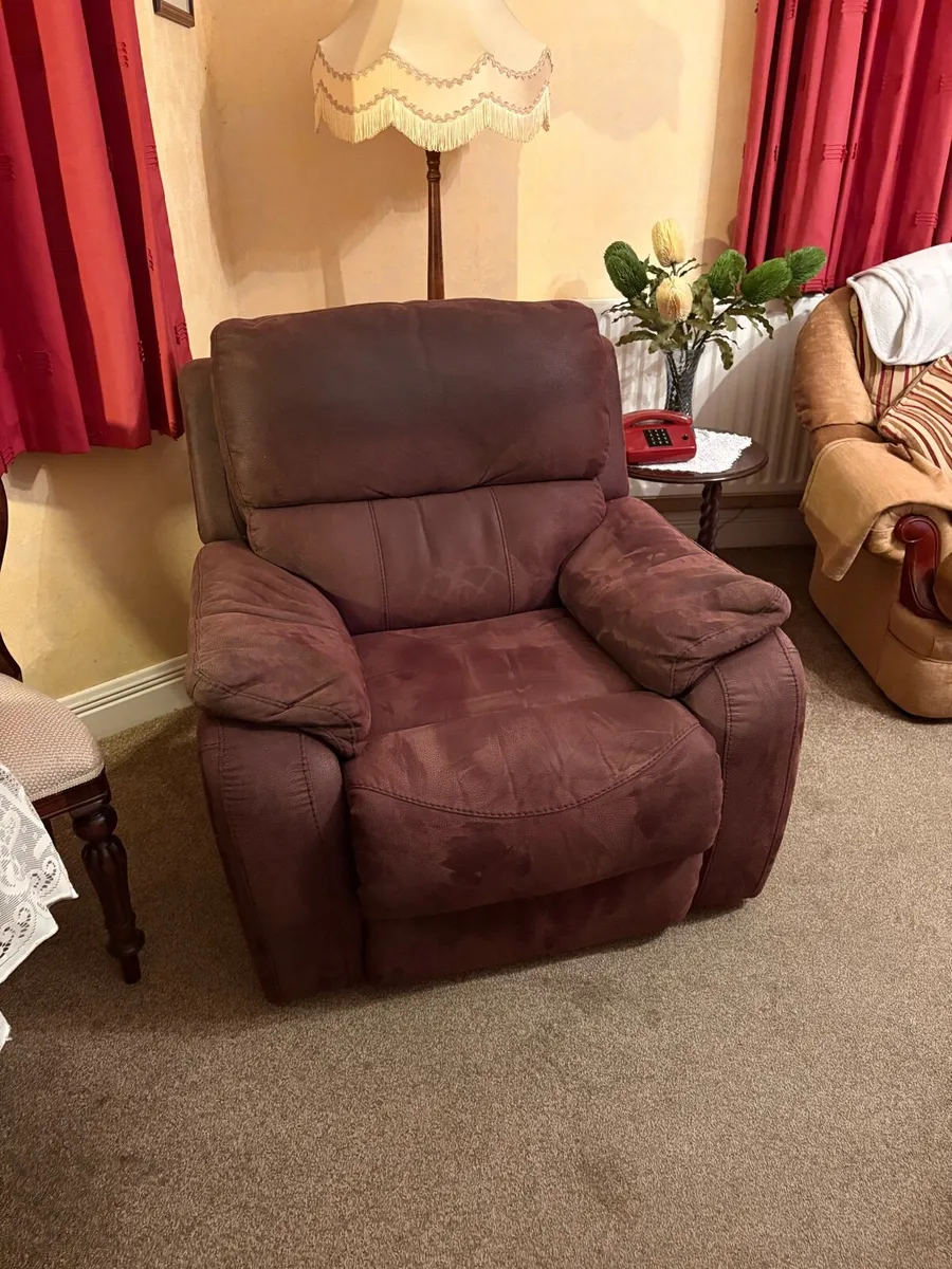Single Brown Leather Recliner Chair - Image 2