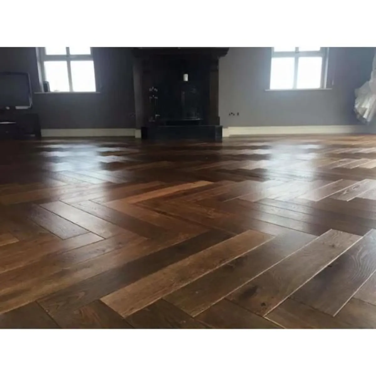 Triple Smoked Oak Prime Grade Herringbone Flooring - Image 2