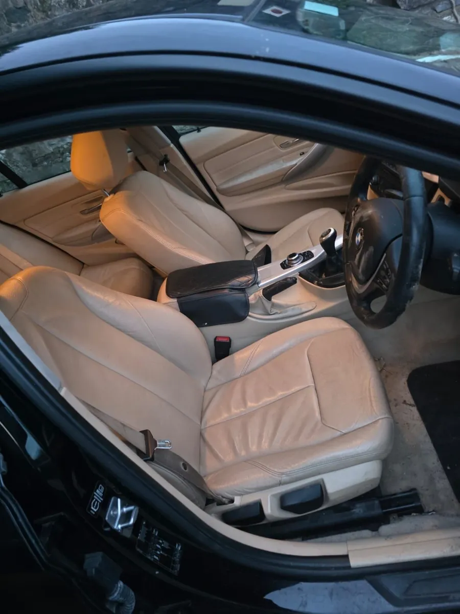 Bmw F30 3 Series for Breaking - Image 4