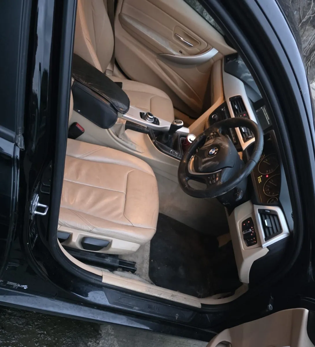 Bmw F30 3 Series for Breaking - Image 3