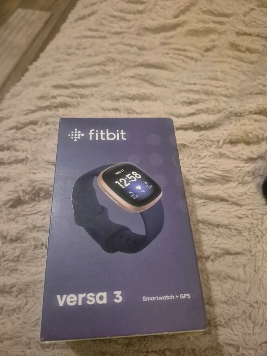 Fitbit Versa 3 - Image 2