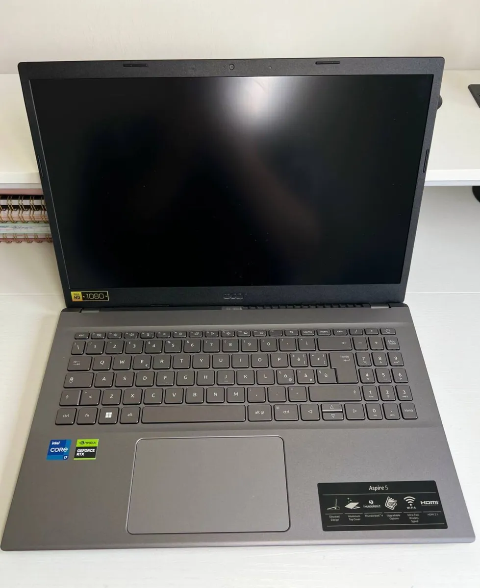 LAPTOP ACER ASPIRE 5 - Image 1