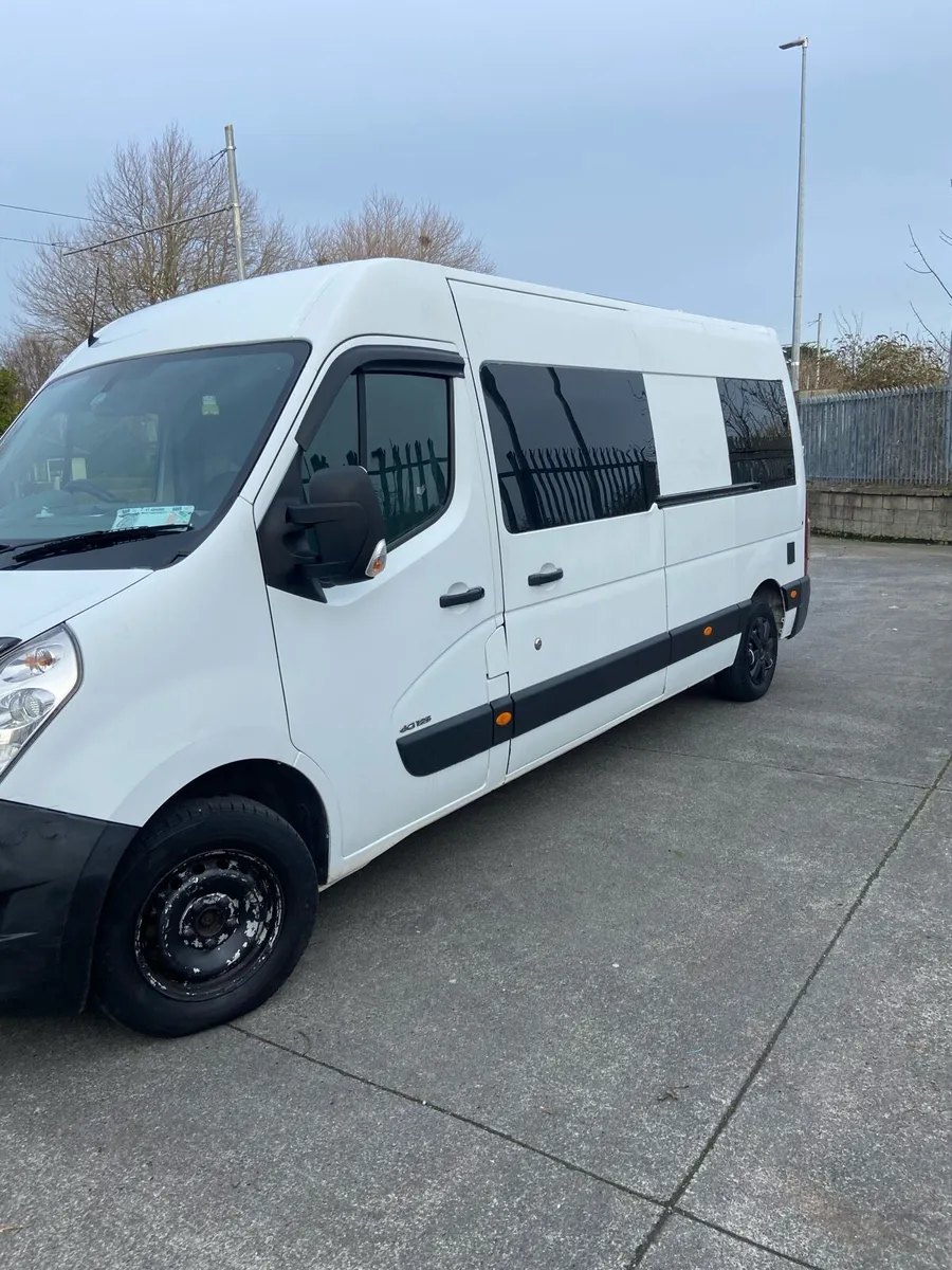 Renault master 2011 Campervan - Image 2