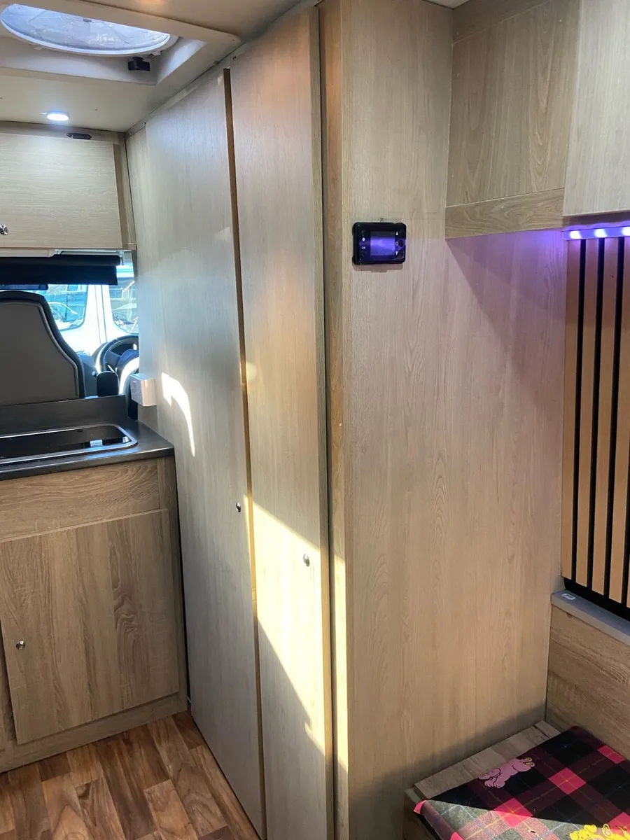 Renault master 2011 Campervan - Image 4