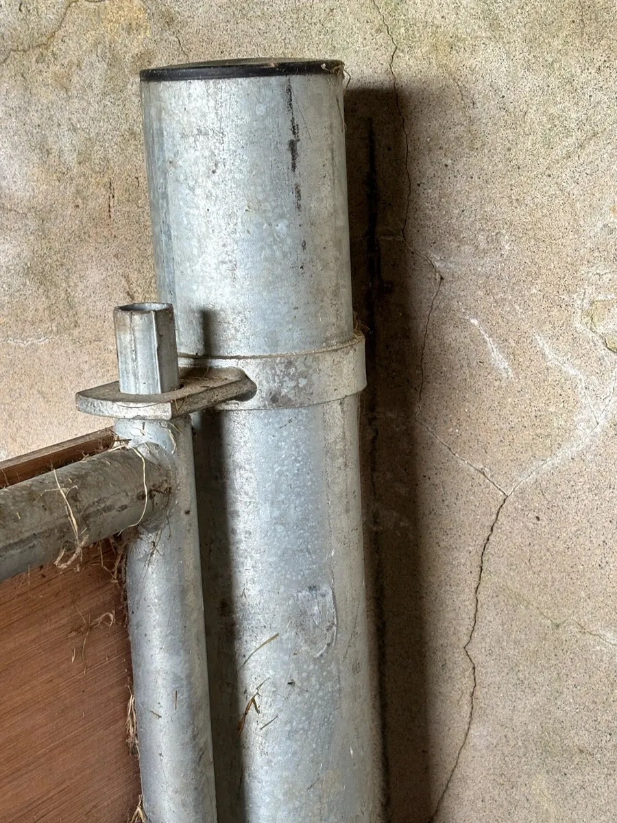 MODULAR STABLE PARTITIONS - Image 4