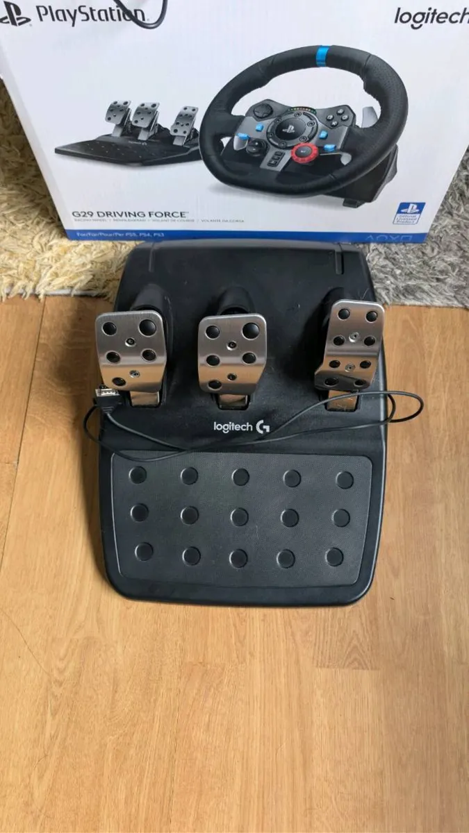 Logitech g29 bundle - Image 3