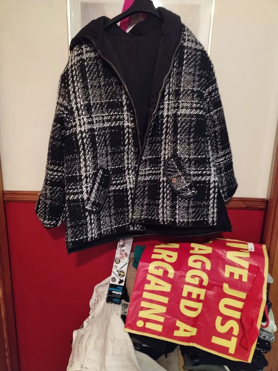 Ladies  reverseable Coat