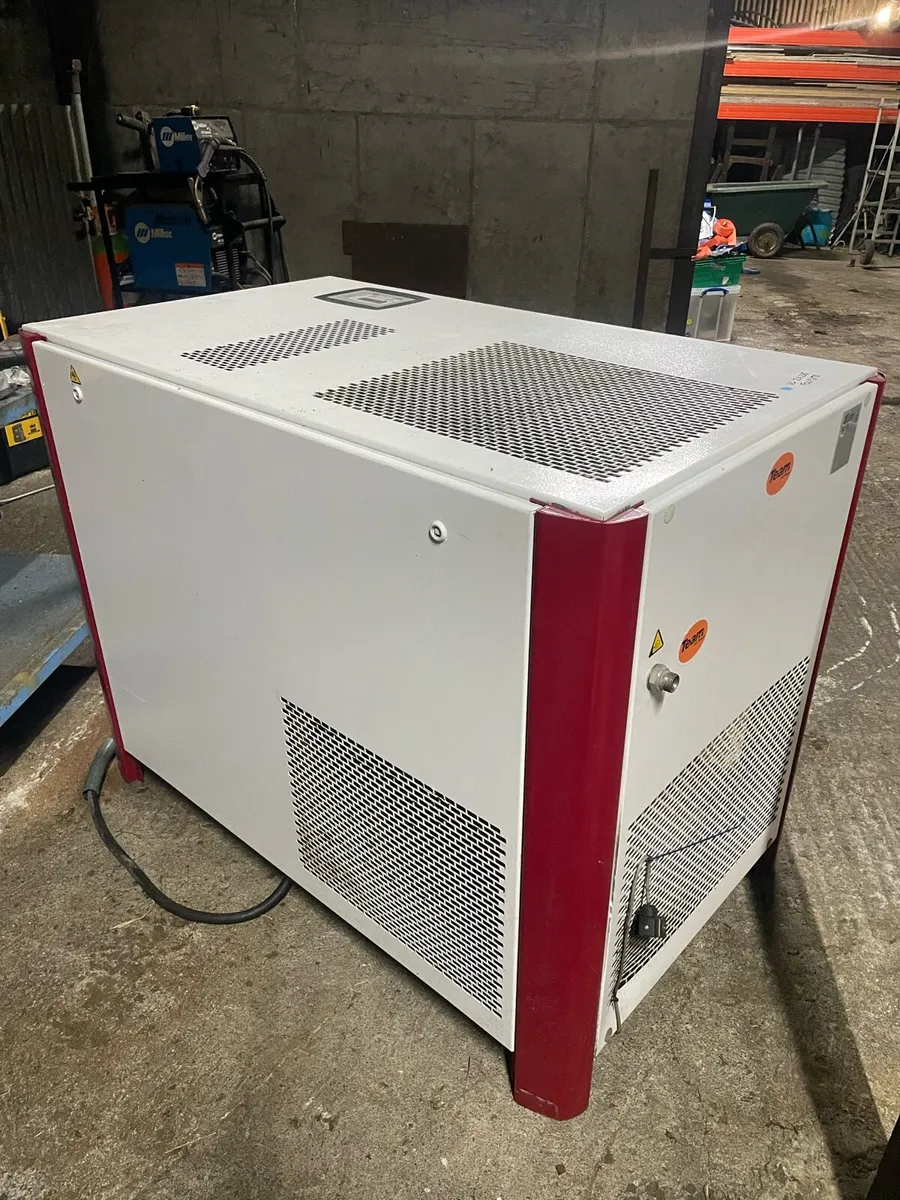 Gardner Denver VS1 Industrial Screw Compressor - Image 3