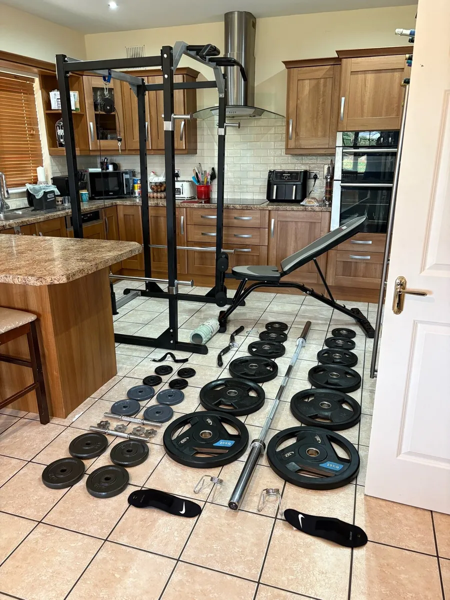 BRILLIANT GYM POWER SQUAT RACK, WEIGHTLIFTING SET! - Image 1