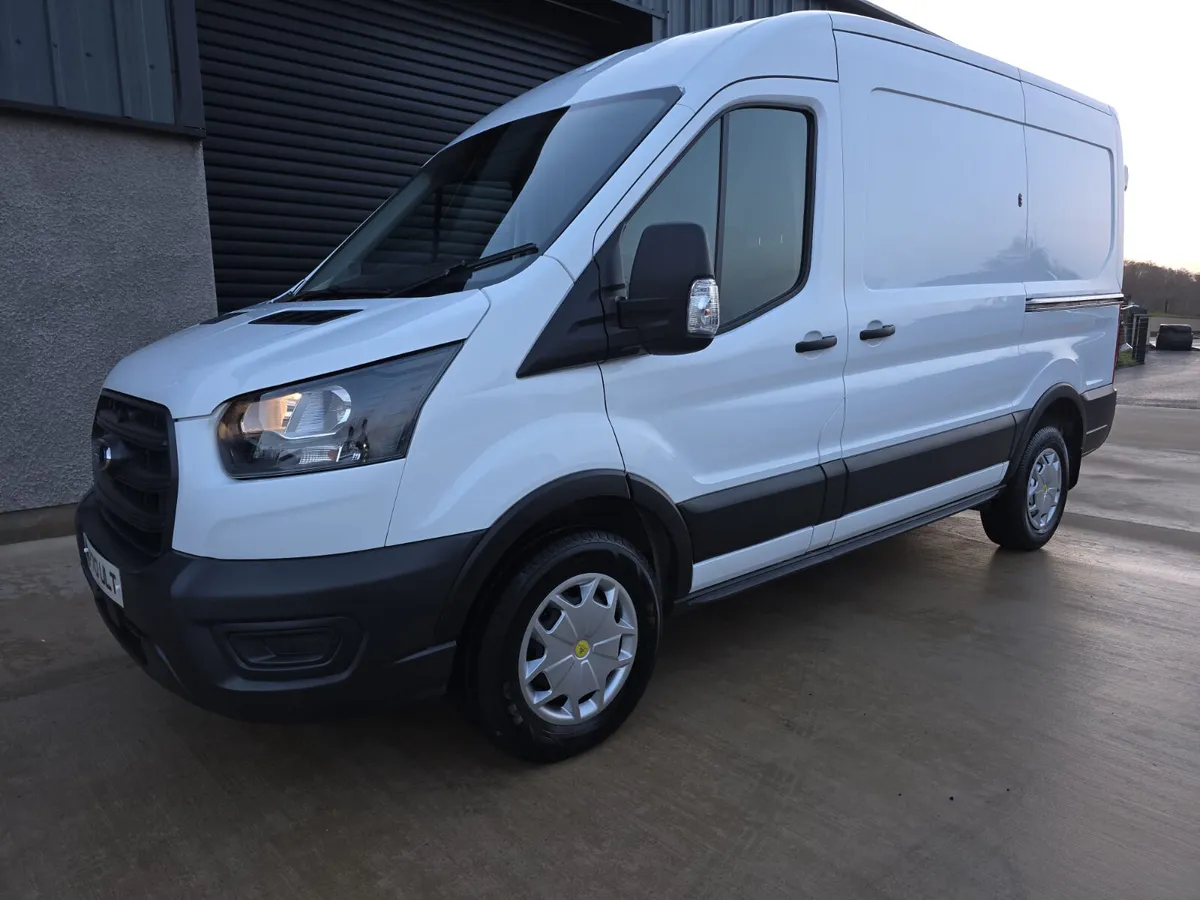 Ford Transit 2021 - Image 2