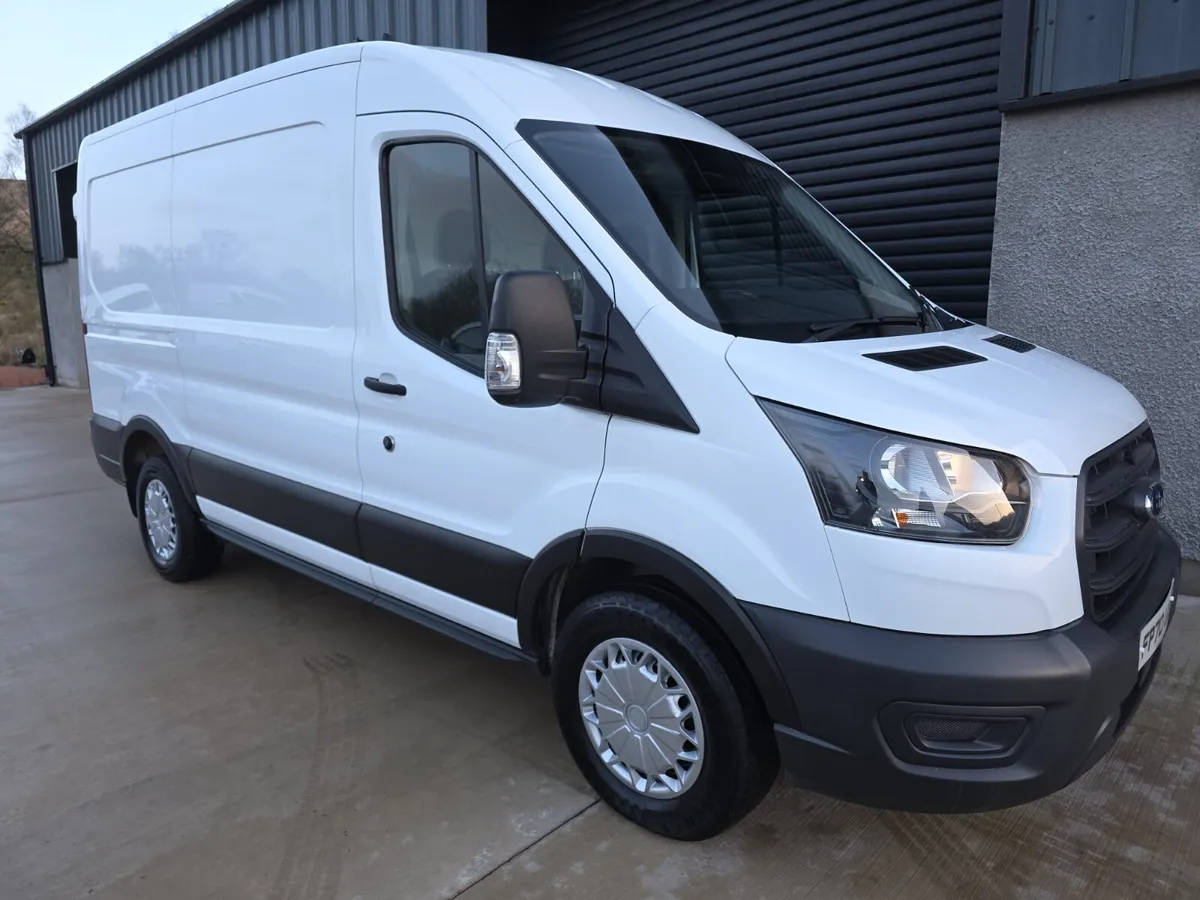 Ford Transit 2021 - Image 1
