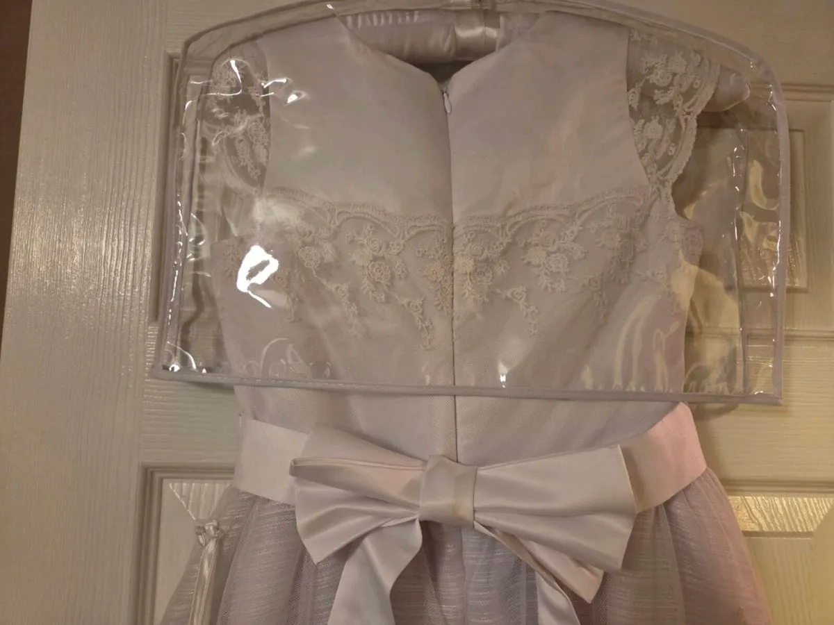 Communion dress - Image 2