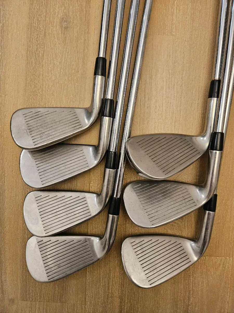 Titleist AP1 Irons - Image 4