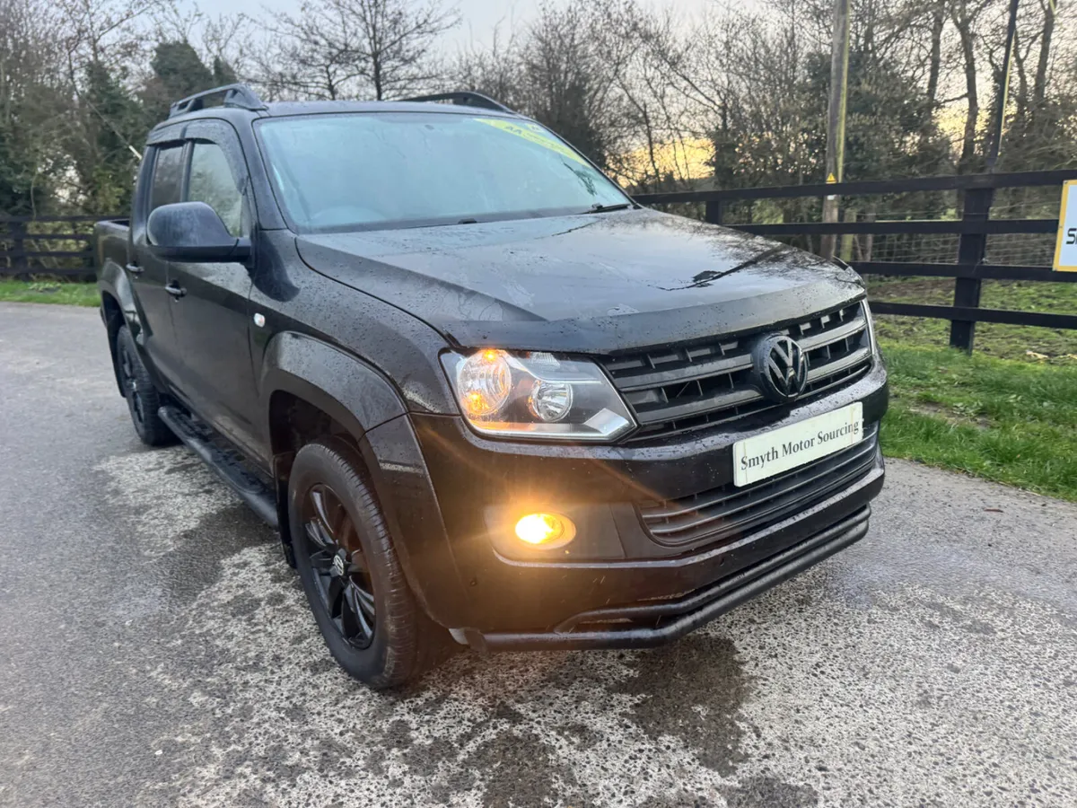 132 Volkswagen Amarok Black Ed Low Miles***** - Image 3