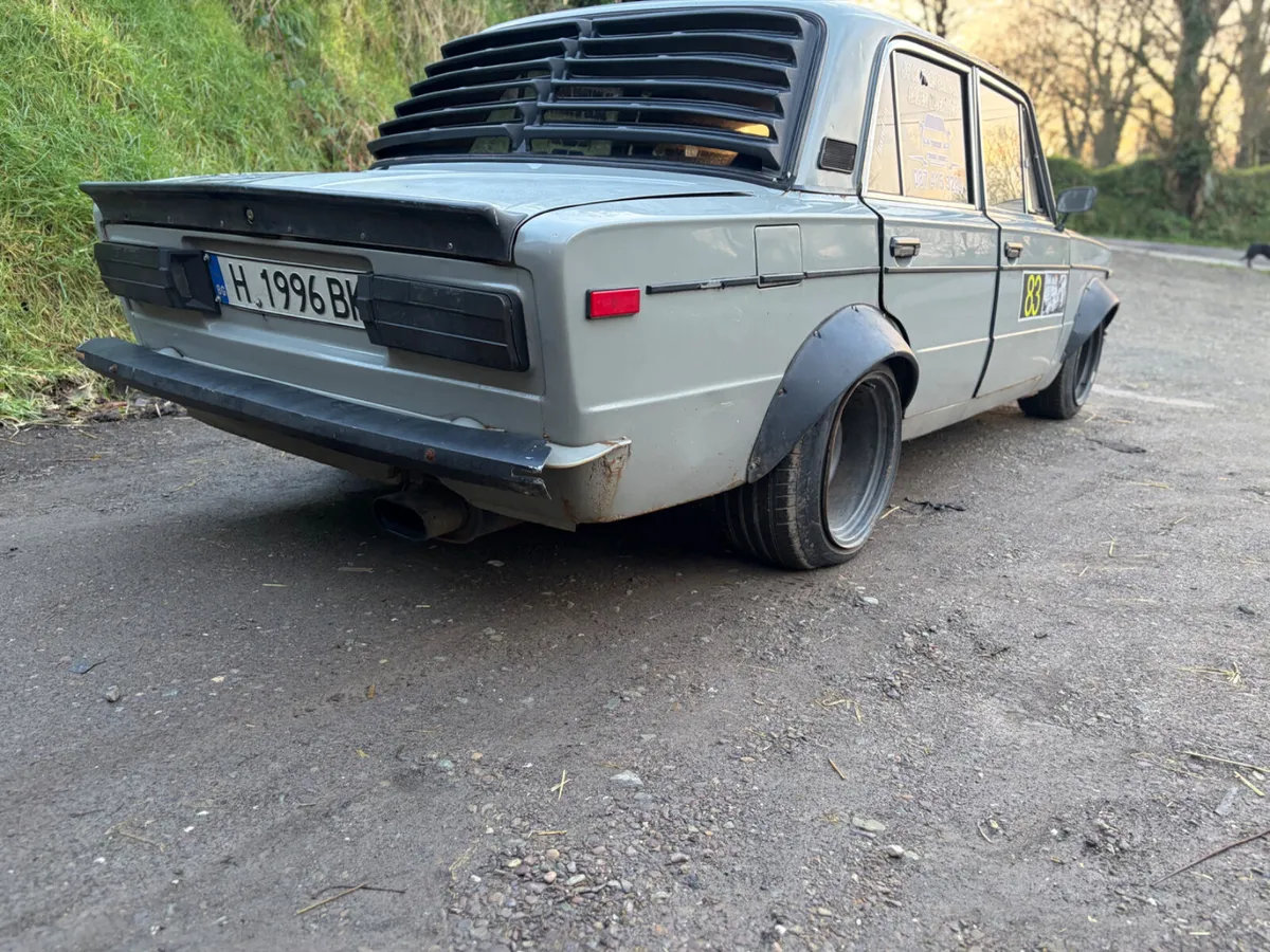 79 LADA 2106 1.6 RWD IRISH REG TAX ONLY €56 - Image 1
