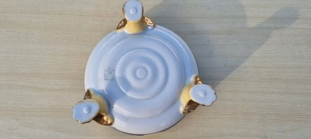 Vintage Limoges hand painted three foot Bowl - Image 4