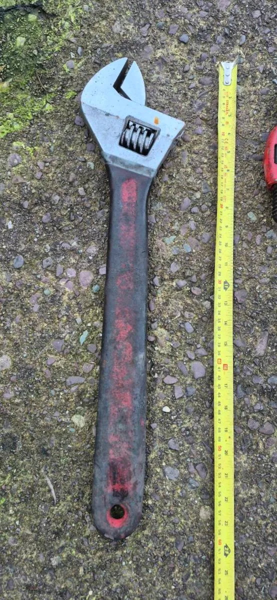 Heavy duty tools. - Image 1