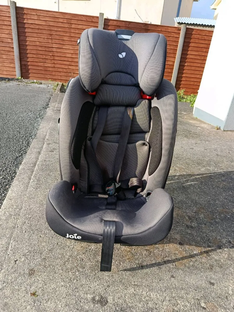 Joie Forward Facing car seat - Image 3