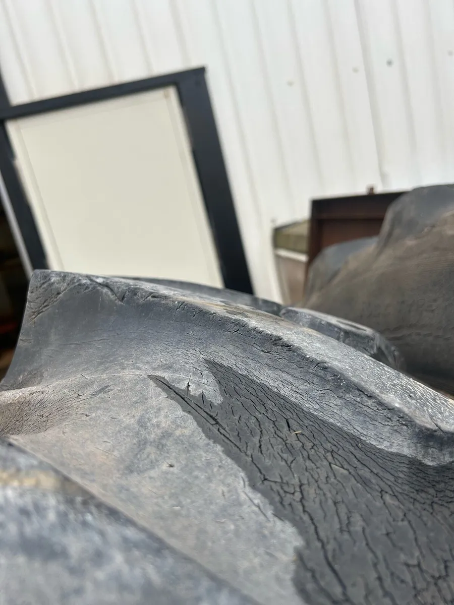 Massey 390 wheels and tires - Image 2