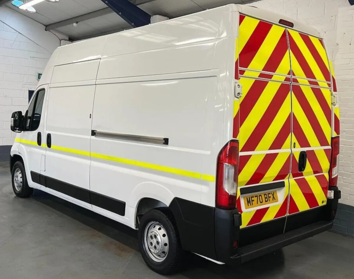 2020 Citroen Relay High Roof Panel Van - Image 4