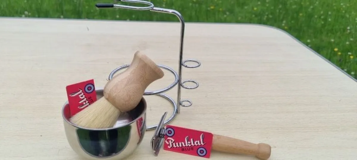 Vintage shaving set - Image 2
