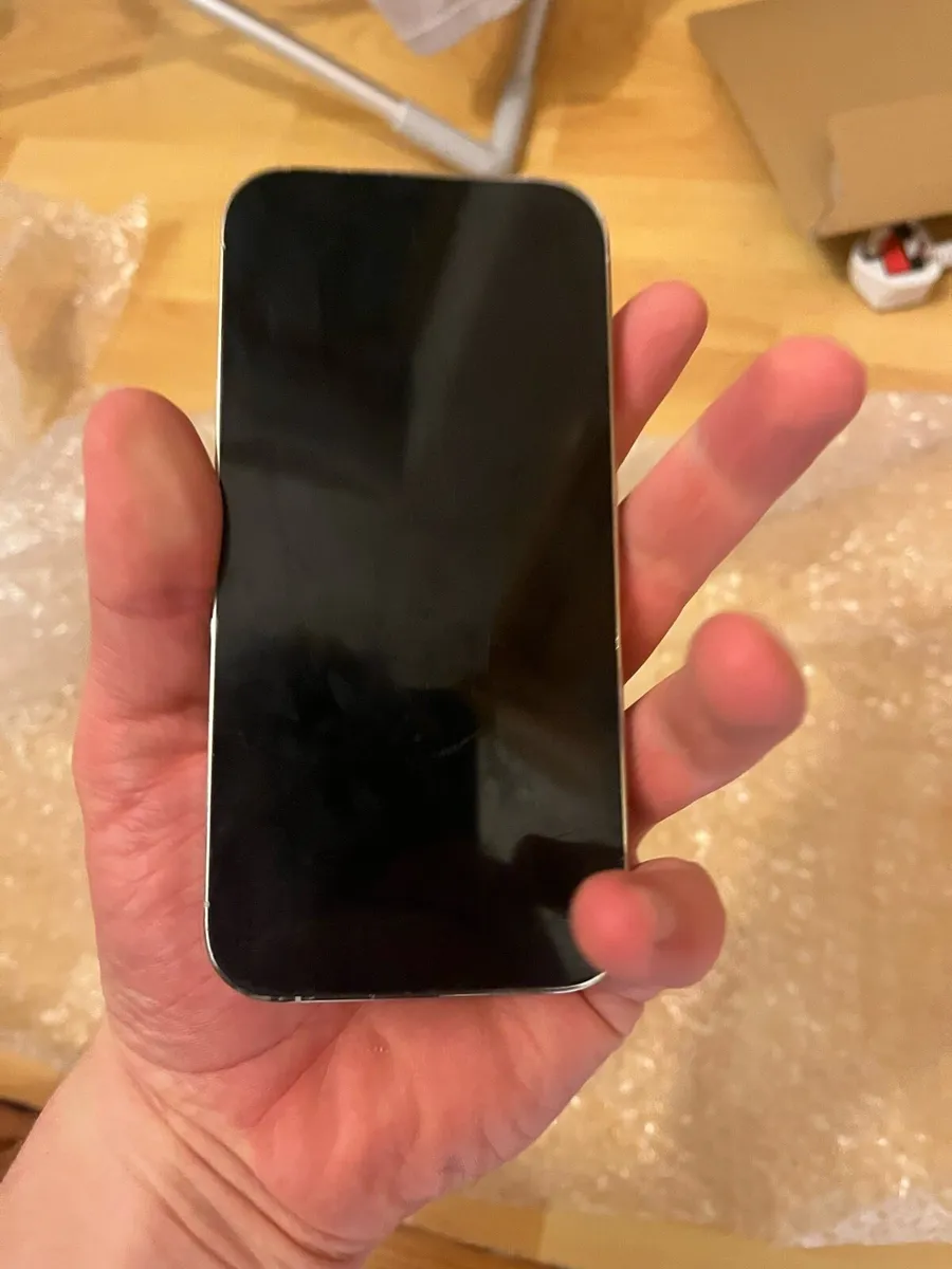 iPhone 14 Pro 256gb - Image 4