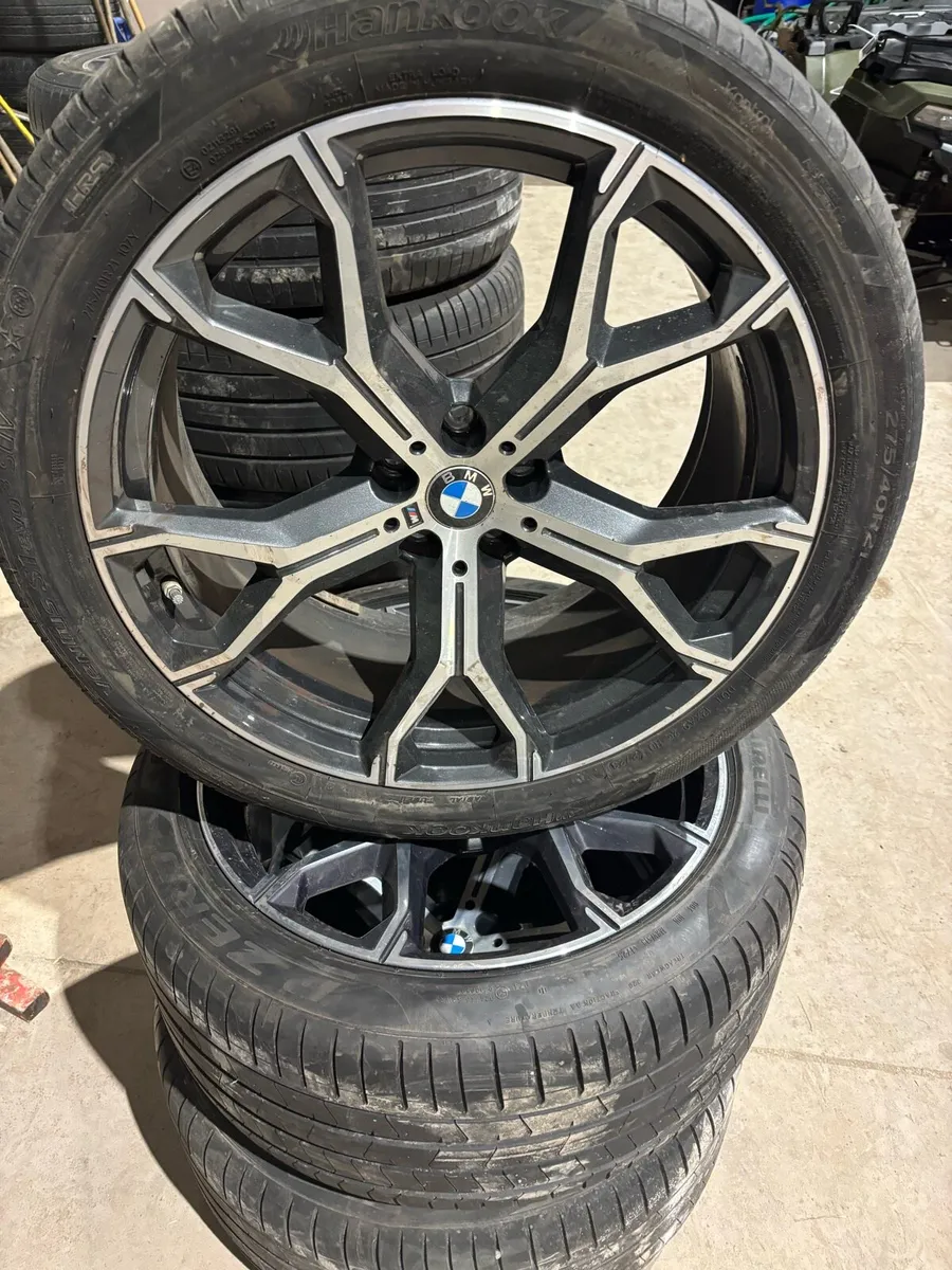 21” Genuine BMW X5 alloys - Image 1