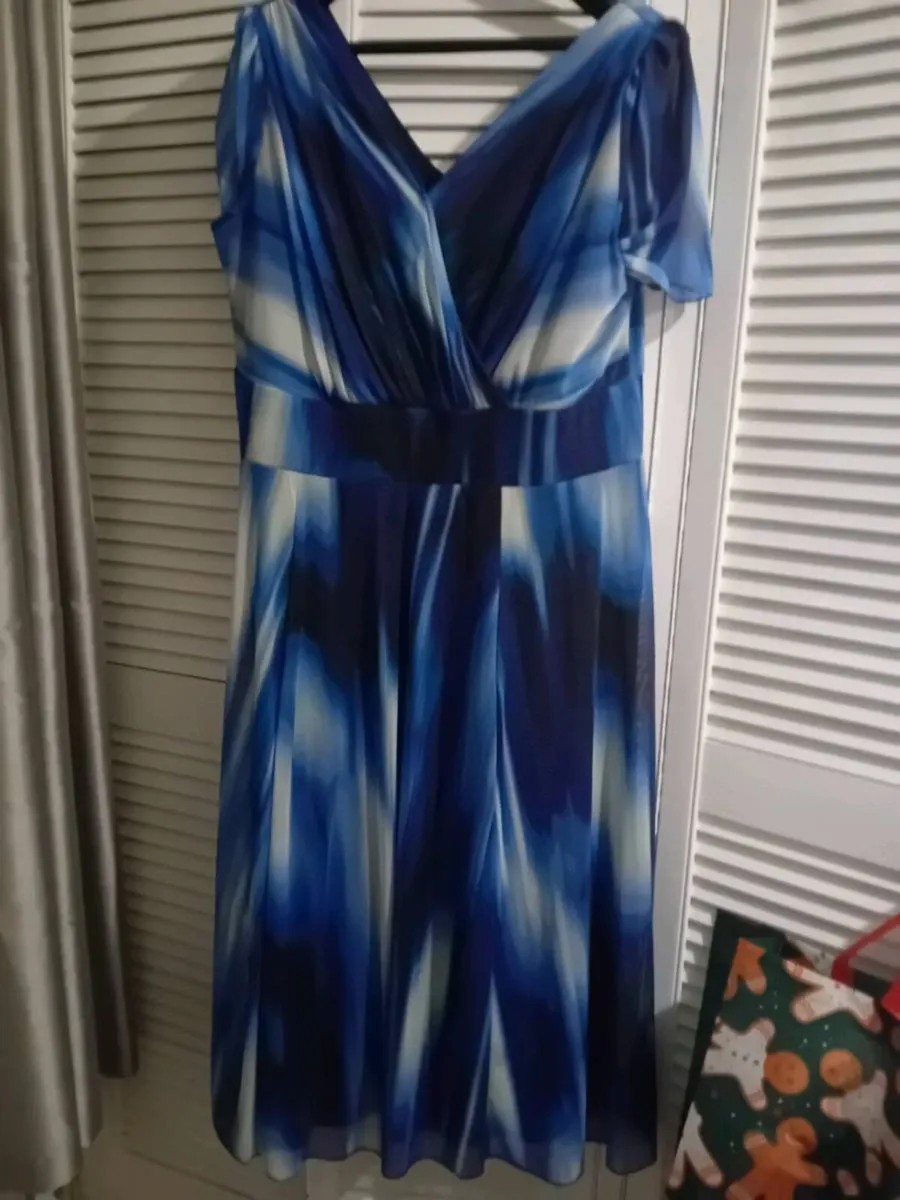 Evening dress - Image 1