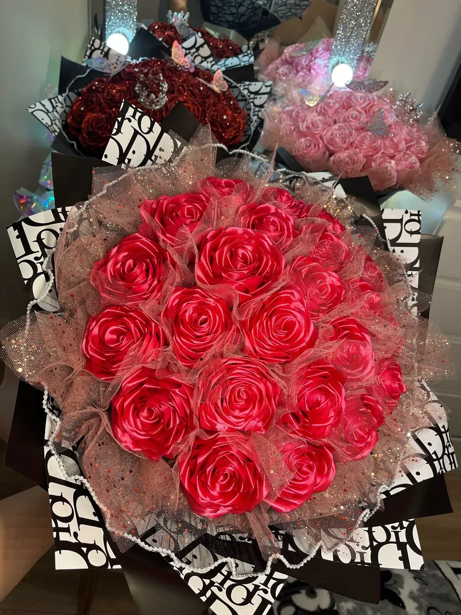 Gorgeous Fluffy Rose Pink Bouquet - Image 2