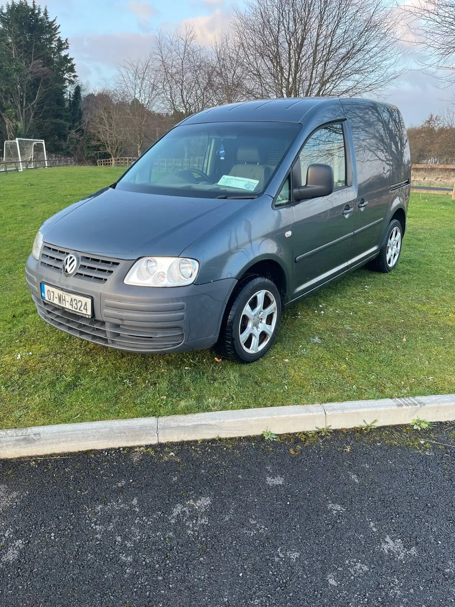 Volkswagen caddy 2007 1.9 cvrt until semptember 26 - Image 1