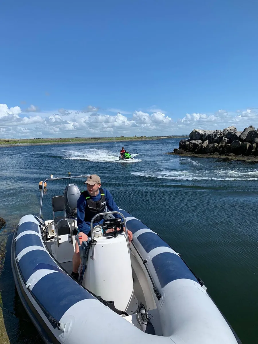 Rib boat 5.5m - Image 1