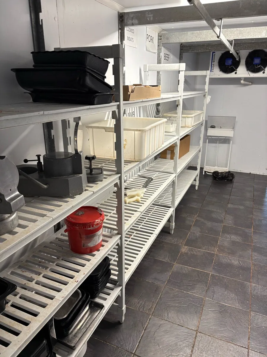 Butcher shop equipment - Image 3