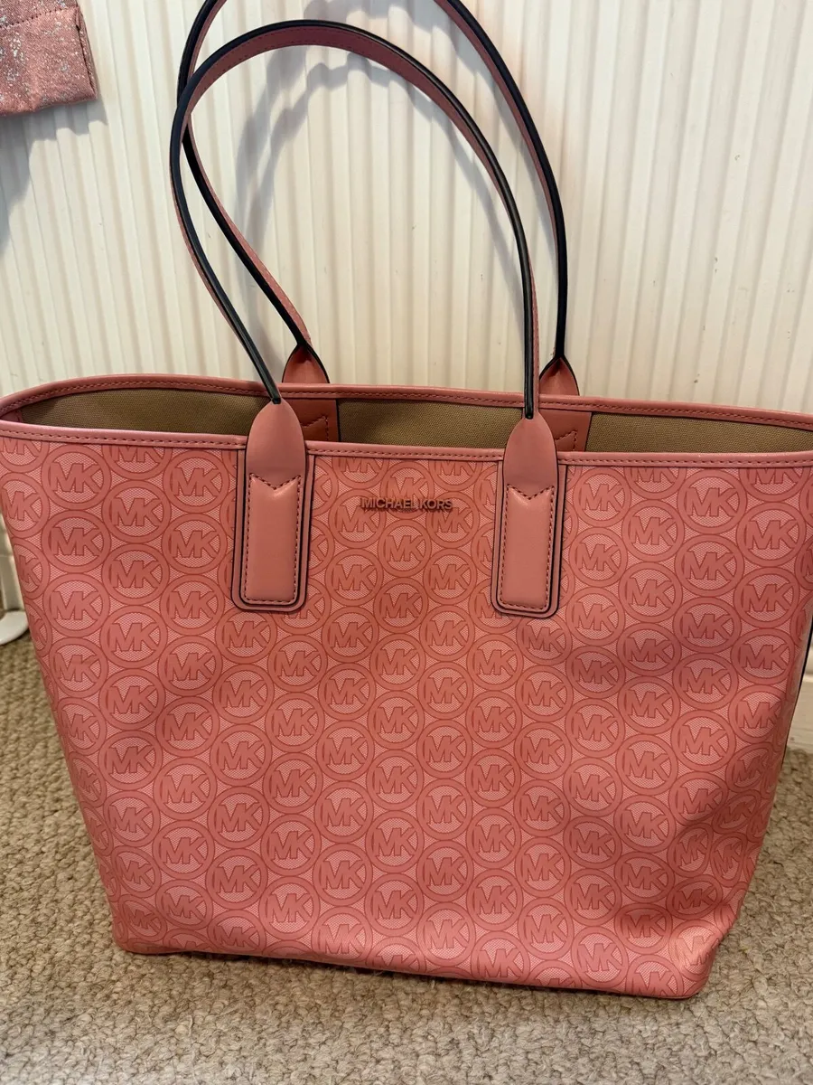 Michael kors tote Bag - Image 1