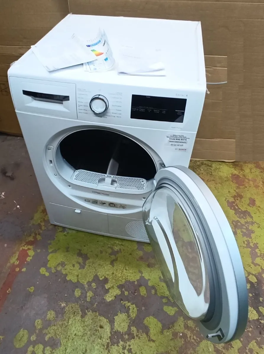 Bosch Series 4 8KG Freestanding Tumble Dryer - Image 2