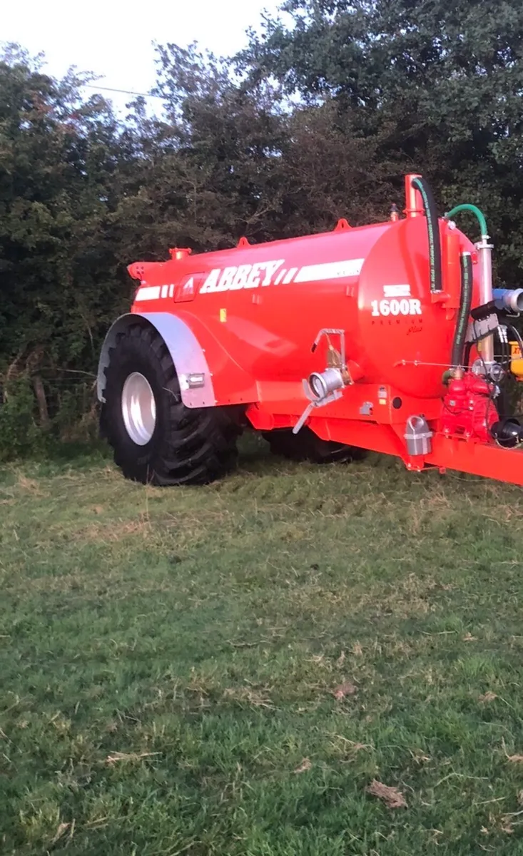 Slurry tanker