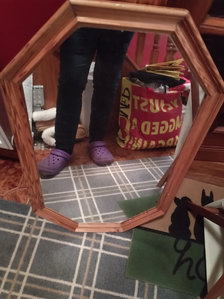 Pine type mirror - Image 2