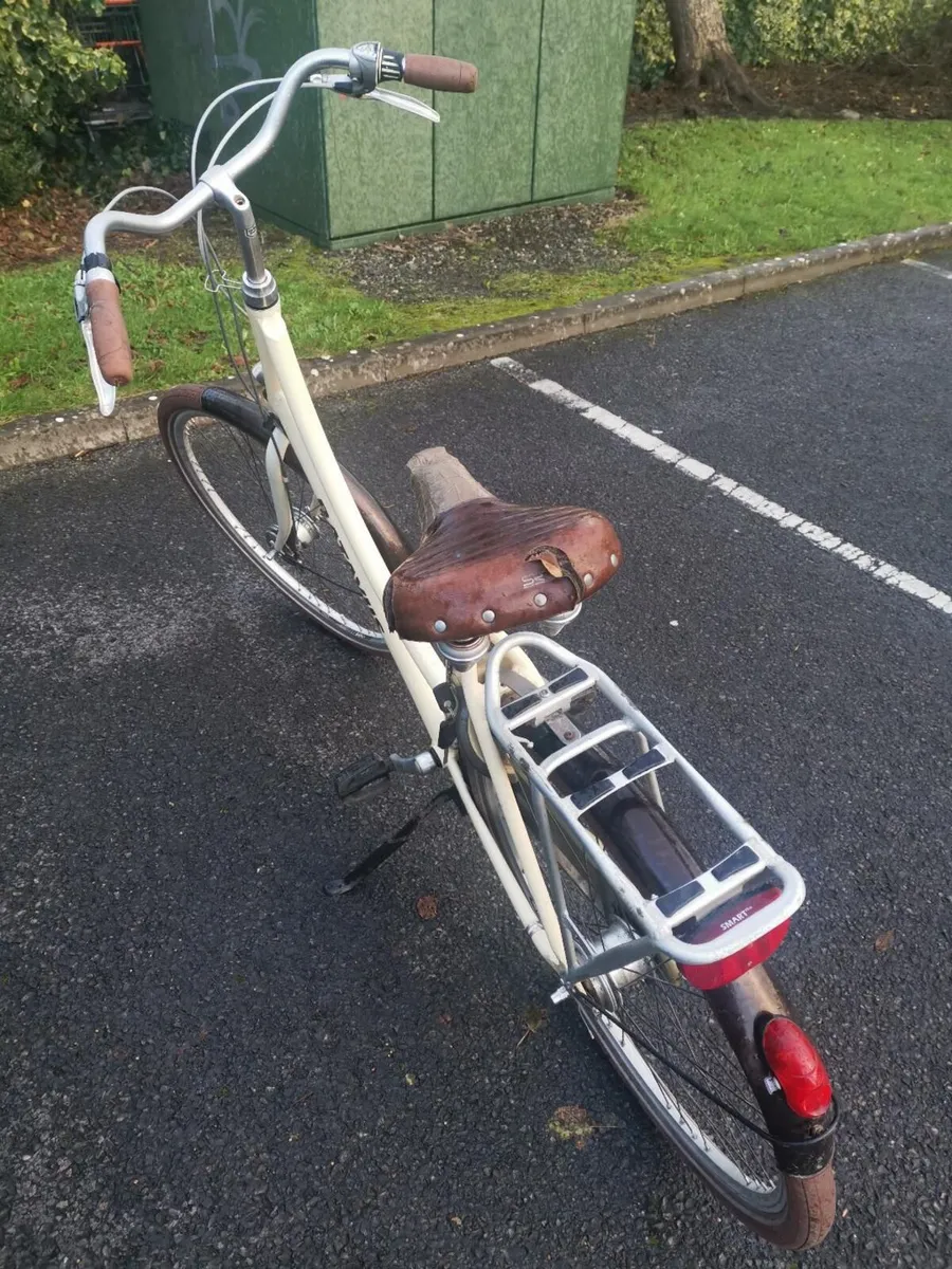 Adult Bicycle - Batavus - Image 4