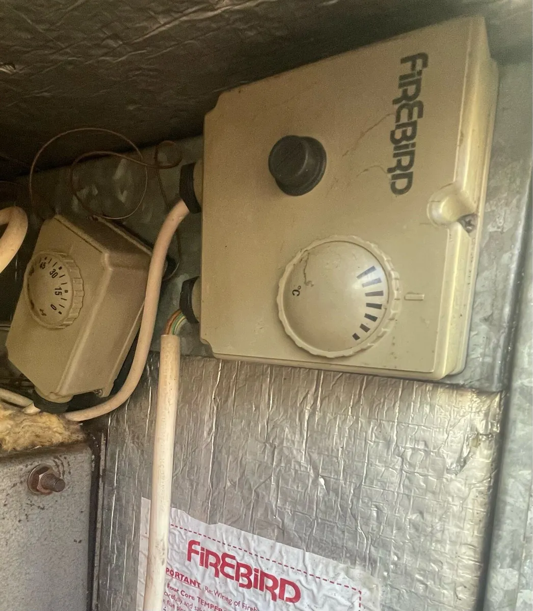 Firebird Oil Boiler & x6 New Radiators - Image 4