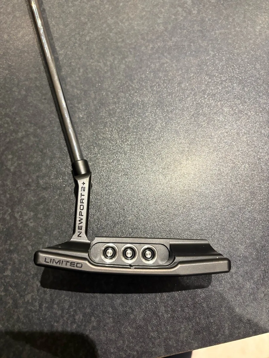 Scotty Cameron Jet Set Newport 2+ - Image 2