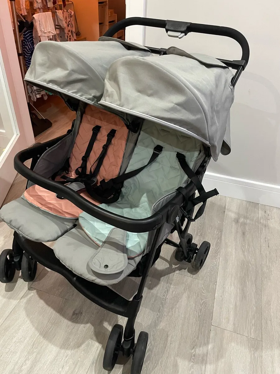 Joie double buggy - Image 4