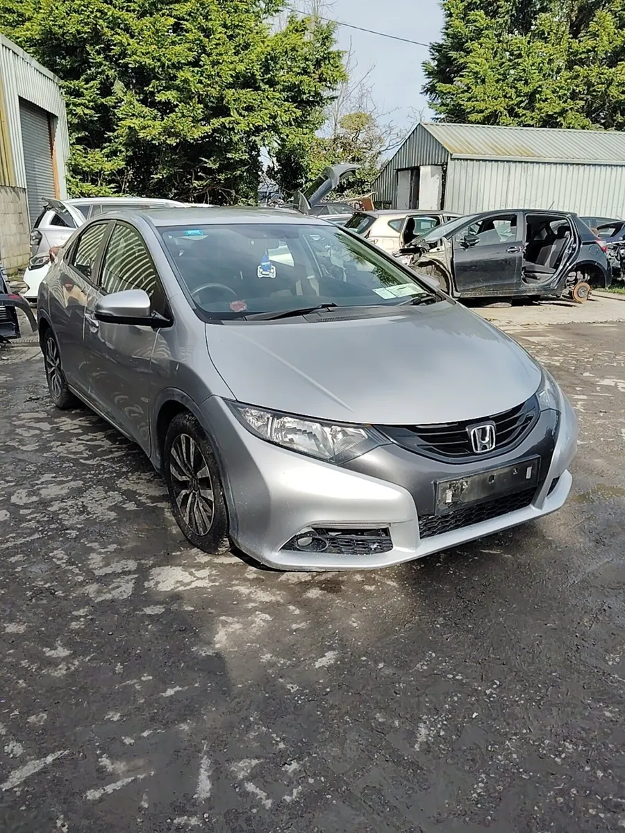 Breaking honda civic 2014 1.6 diesel - Image 1