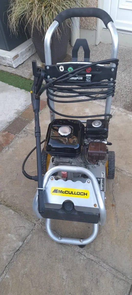 Petrol power washer - Image 2