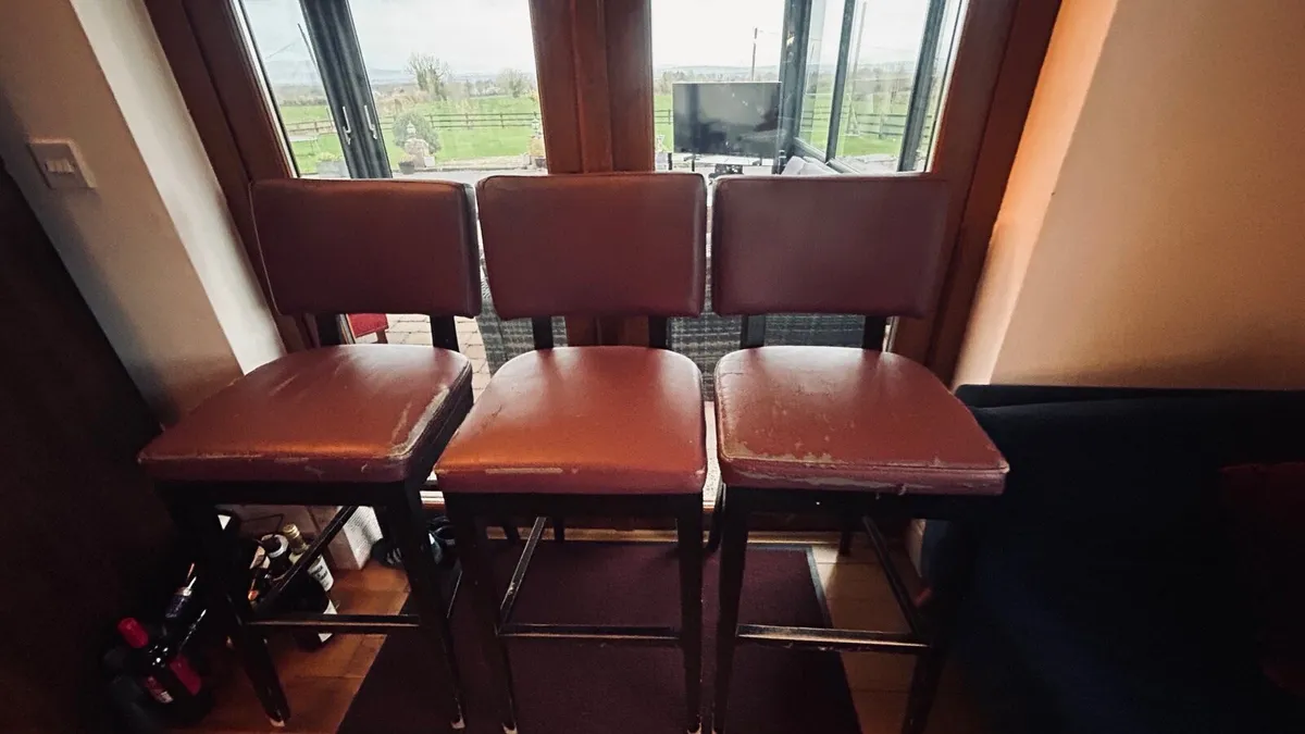 Bar stools - Image 2
