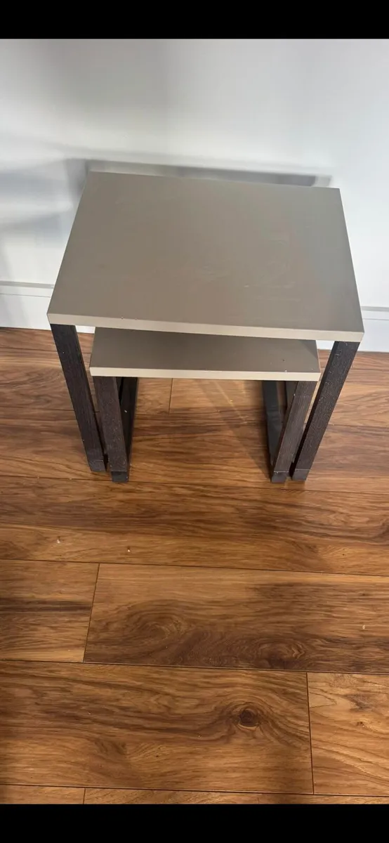 Nest of tables - Image 1